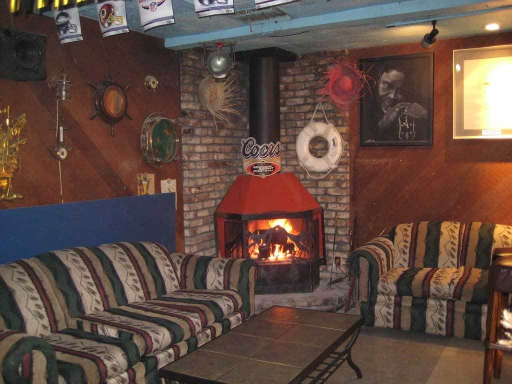 My West Sacramento Photo of the Day The River's Edge Bar and Grill